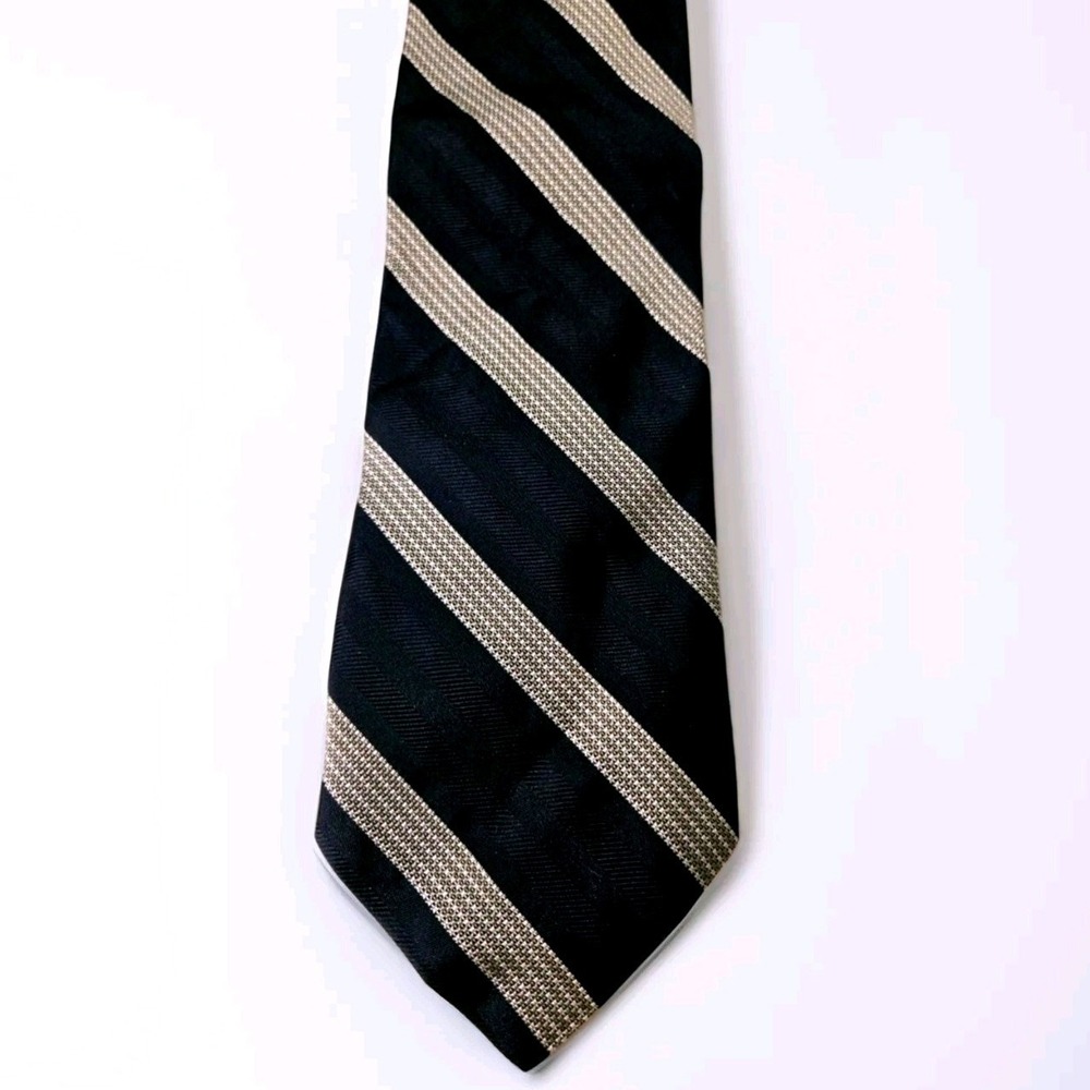 Ferrell Reed Mens Silk‎ Tie Navy Blue Silver Gold Striped Hand Tailored USA Made